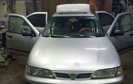 Nissan Almera, 1996 год, 130 000 рублей, 1 фотография