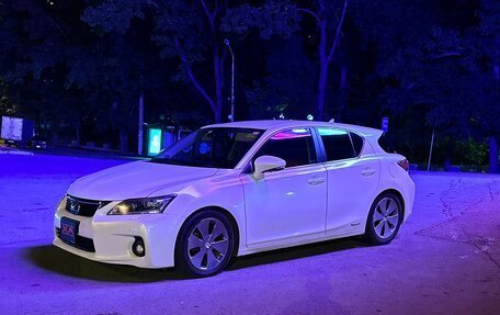 Lexus CT I рестайлинг, 2012 год, 1 740 000 рублей, 2 фотография