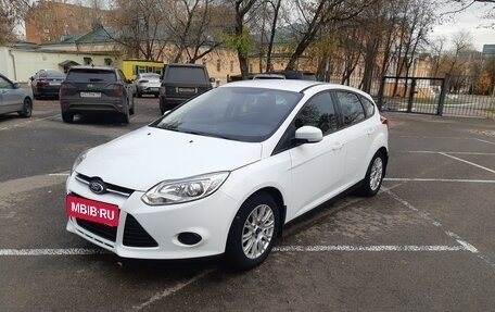 Ford Focus III, 2014 год, 860 000 рублей, 2 фотография