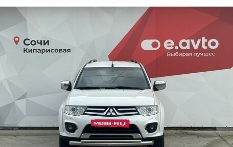 Mitsubishi Pajero IV, 2014 год, 2 700 000 рублей, 2 фотография