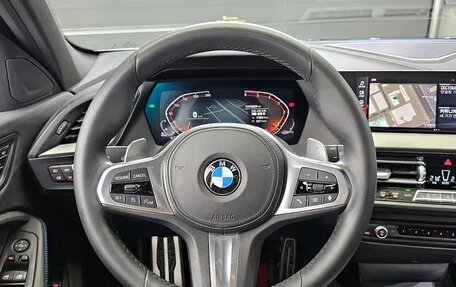 BMW 1 серия, 2020 год, 2 250 000 рублей, 12 фотография