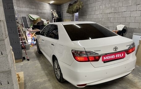 Toyota Camry, 2016 год, 1 800 000 рублей, 3 фотография