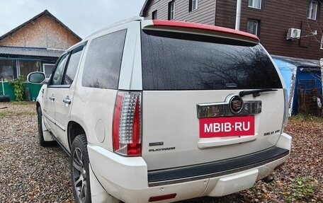 Cadillac Escalade III, 2012 год, 2 499 000 рублей, 7 фотография