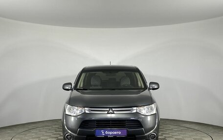 Mitsubishi Outlander III рестайлинг 3, 2014 год, 1 570 000 рублей, 3 фотография