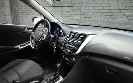 Hyundai Solaris II рестайлинг, 2014 год, 1 140 000 рублей, 14 фотография