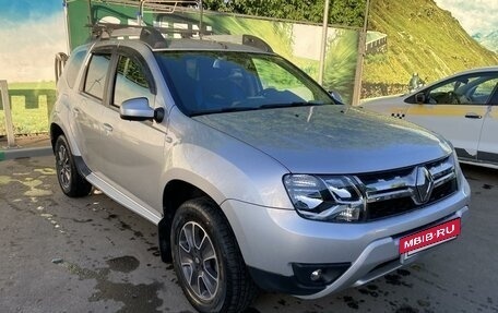 Renault Duster I рестайлинг, 2019 год, 1 700 000 рублей, 3 фотография