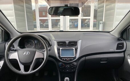 Hyundai Solaris II рестайлинг, 2014 год, 939 000 рублей, 9 фотография