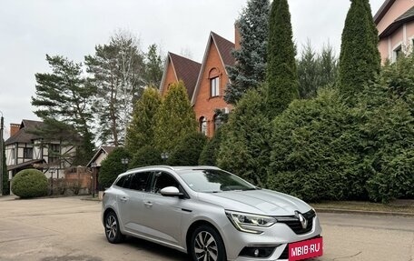 Renault Megane IV, 2018 год, 1 420 000 рублей, 3 фотография