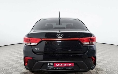 KIA Rio IV, 2018 год, 1 239 000 рублей, 6 фотография