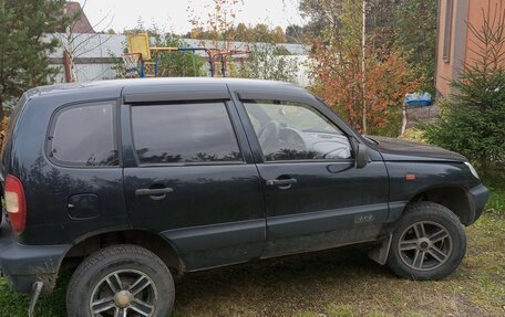 Chevrolet Niva I рестайлинг, 2006 год, 333 000 рублей, 2 фотография