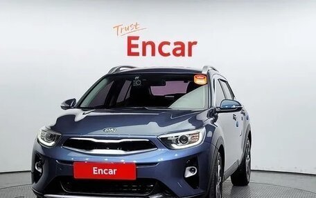 KIA Stonic, 2021 год, 1 860 000 рублей, 2 фотография