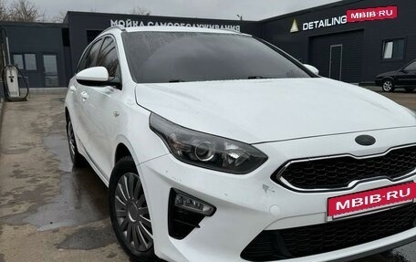 KIA cee'd III, 2019 год, 1 600 000 рублей, 7 фотография