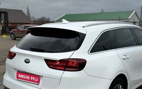 KIA cee'd III, 2019 год, 1 600 000 рублей, 10 фотография