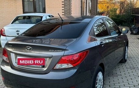 Hyundai Solaris II рестайлинг, 2011 год, 990 000 рублей, 3 фотография