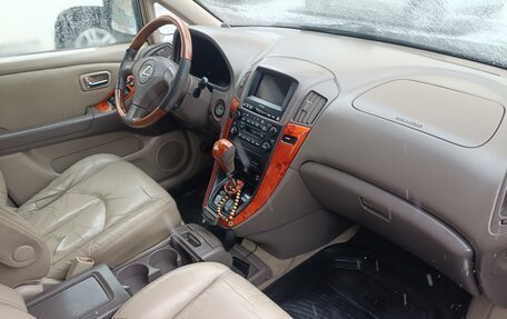 Lexus RX IV рестайлинг, 2001 год, 839 999 рублей, 14 фотография