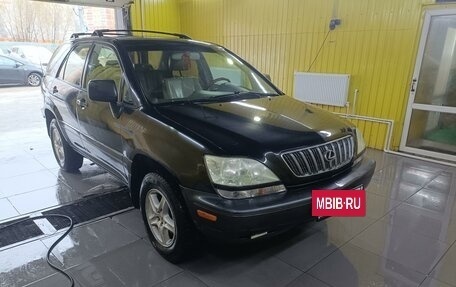 Lexus RX IV рестайлинг, 2001 год, 839 999 рублей, 18 фотография