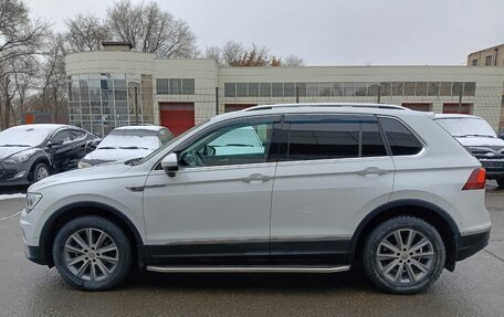 Volkswagen Tiguan II, 2018 год, 2 950 000 рублей, 2 фотография