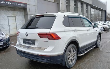 Volkswagen Tiguan II, 2018 год, 2 950 000 рублей, 5 фотография