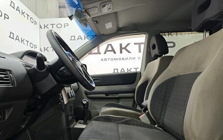 Nissan X-Trail, 2005 год, 825 000 рублей, 12 фотография