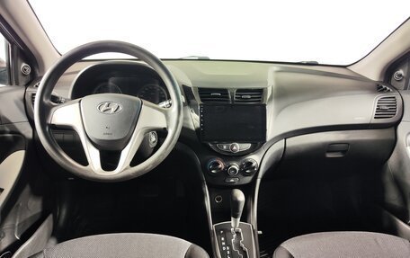 Hyundai Solaris II рестайлинг, 2013 год, 695 000 рублей, 10 фотография