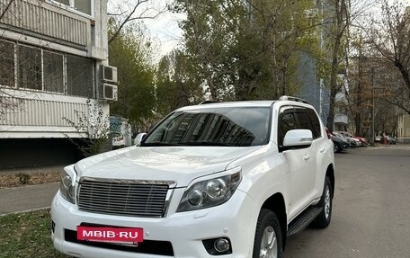 Toyota Land Cruiser Prado 150 рестайлинг 2, 2011 год, 3 125 000 рублей, 2 фотография