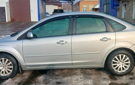 Ford Focus II рестайлинг, 2007 год, 585 000 рублей, 3 фотография