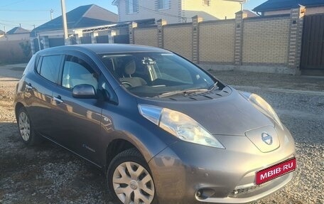 Nissan Leaf I, 2013 год, 780 000 рублей, 1 фотография