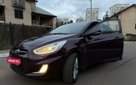 Hyundai Solaris II рестайлинг, 2013 год, 1 200 000 рублей, 23 фотография