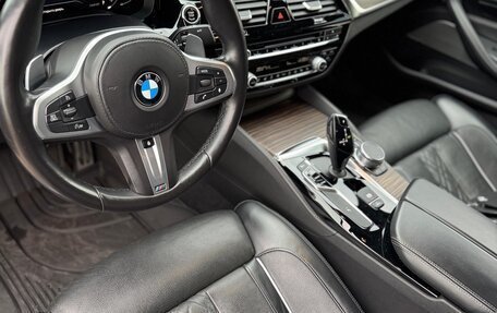 BMW 5 серия, 2018 год, 4 500 000 рублей, 8 фотография