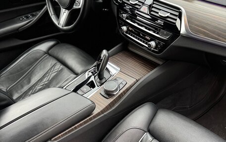 BMW 5 серия, 2018 год, 4 500 000 рублей, 23 фотография