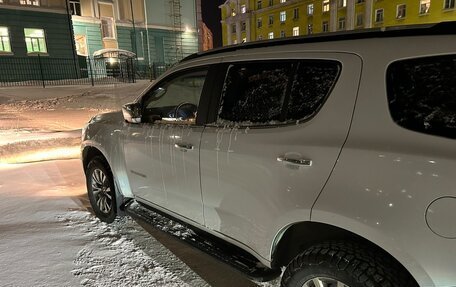 Chevrolet TrailBlazer II, 2022 год, 6 000 000 рублей, 4 фотография