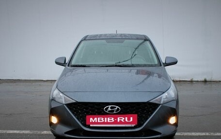 Hyundai Solaris II рестайлинг, 2021 год, 1 790 000 рублей, 2 фотография