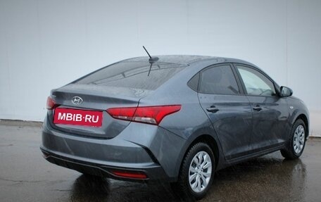 Hyundai Solaris II рестайлинг, 2021 год, 1 790 000 рублей, 7 фотография