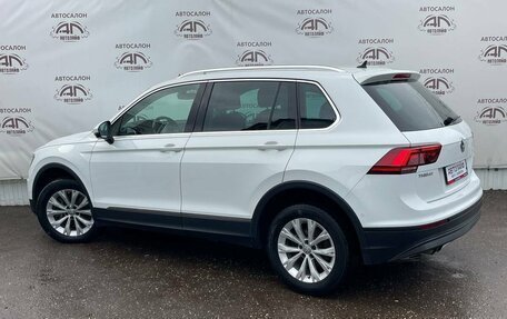 Volkswagen Tiguan II, 2017 год, 2 330 000 рублей, 3 фотография