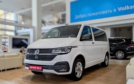 Volkswagen Multivan T6 рестайлинг, 2022 год, 13 600 000 рублей, 1 фотография