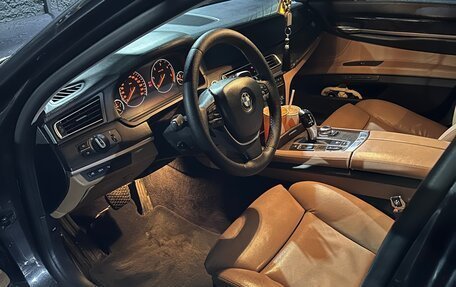 BMW 7 серия, 2009 год, 1 600 000 рублей, 9 фотография