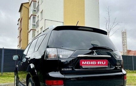 Mitsubishi Outlander III рестайлинг 3, 2008 год, 1 120 000 рублей, 7 фотография