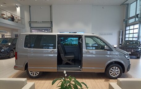 Volkswagen Caravelle T6 рестайлинг, 2024 год, 11 779 800 рублей, 15 фотография