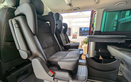 Volkswagen Multivan T6 рестайлинг, 2022 год, 12 000 000 рублей, 30 фотография