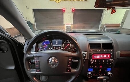 Volkswagen Touareg III, 2008 год, 1 630 000 рублей, 20 фотография