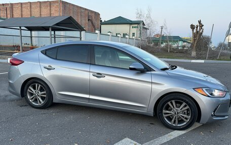 Hyundai Elantra VI рестайлинг, 2016 год, 1 420 000 рублей, 12 фотография