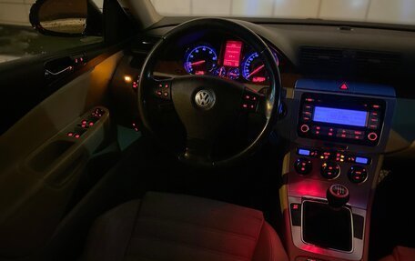 Volkswagen Passat B6, 2007 год, 899 000 рублей, 8 фотография