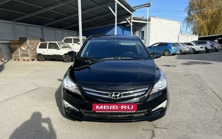 Hyundai Solaris II рестайлинг, 2014 год, 1 300 000 рублей, 5 фотография