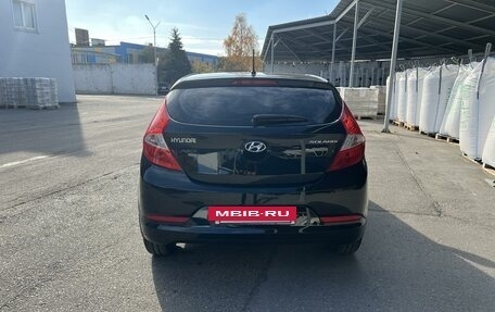 Hyundai Solaris II рестайлинг, 2014 год, 1 300 000 рублей, 3 фотография