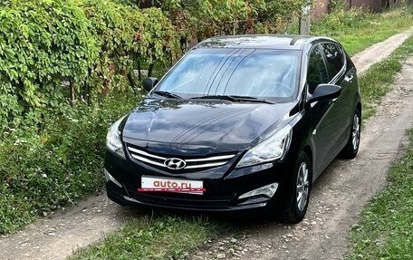 Hyundai Solaris II рестайлинг, 2014 год, 1 300 000 рублей, 16 фотография