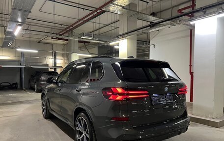 BMW X5, 2024 год, 15 325 000 рублей, 3 фотография