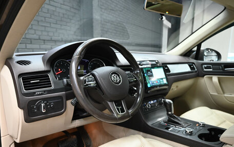 Volkswagen Touareg III, 2012 год, 2 650 000 рублей, 14 фотография