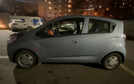 Chevrolet Spark III, 2011 год, 640 000 рублей, 3 фотография