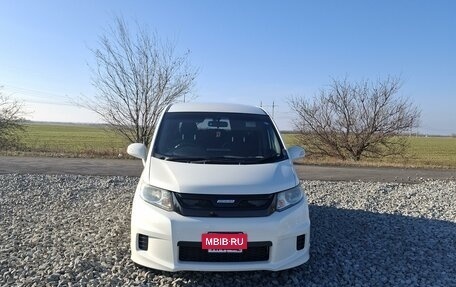 Honda Freed I, 2012 год, 1 400 000 рублей, 2 фотография