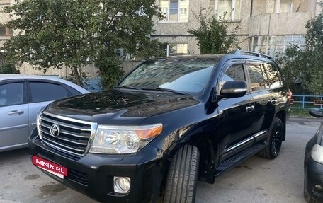 Toyota Land Cruiser 200, 2012 год, 4 750 000 рублей, 13 фотография